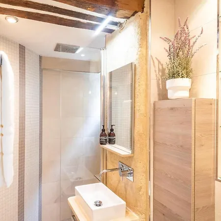 # République # Paris2 # Chatelêt # 2bedrooms *
